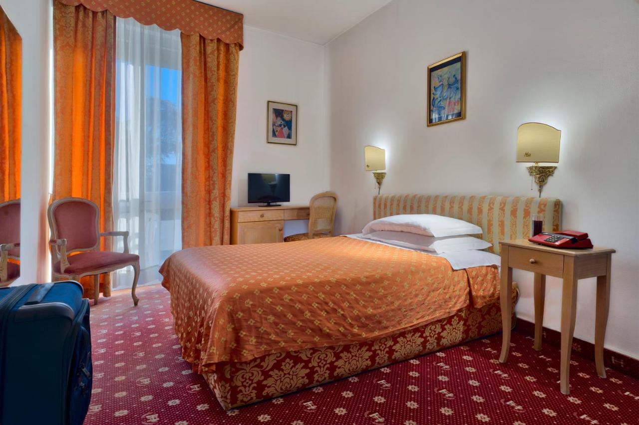 אבנו טרמה Park Hotel Terme מראה חיצוני תמונה